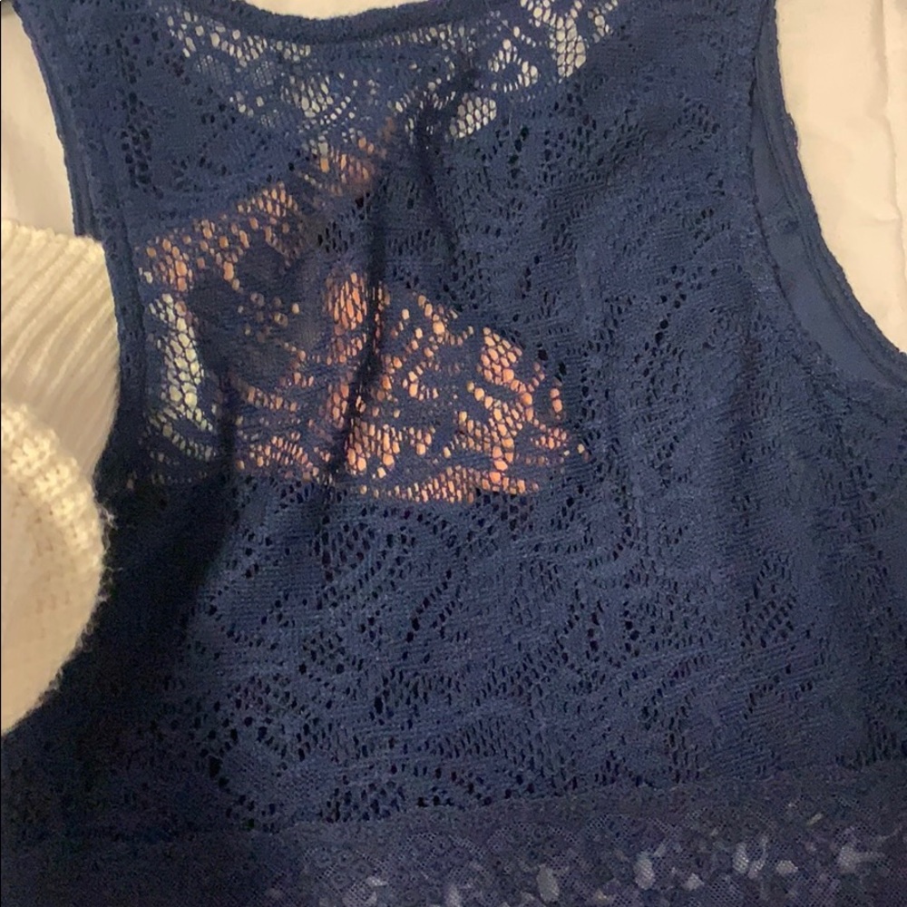 Dress - Picture 3 of 4
